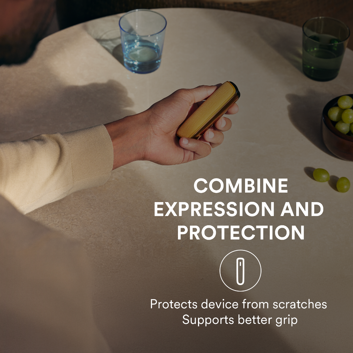 Ploom AURA Back Cover in Navy Blue: express yourself with different vibrant colors.
